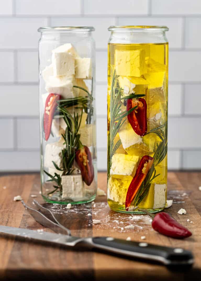 image shows how to marinate feta in oil