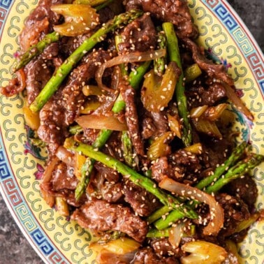 overhead: chinese stir fry with sirloin and vegetables