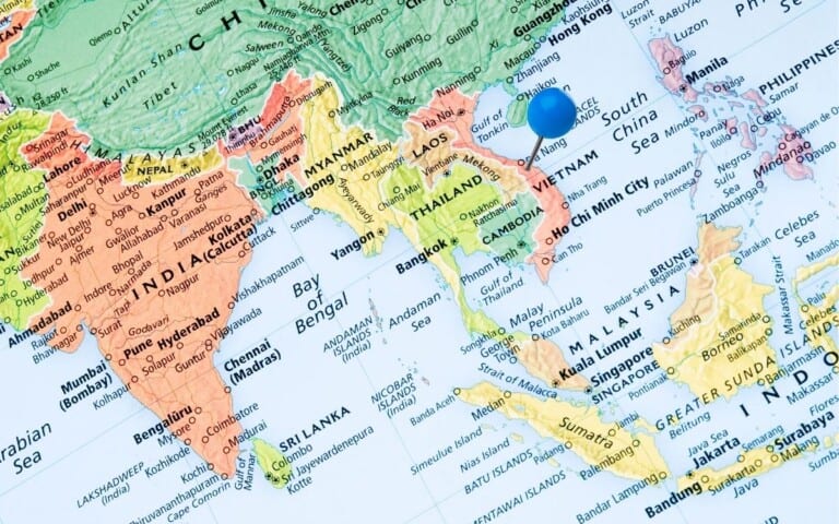 blue pin marks vietnam on map of asia