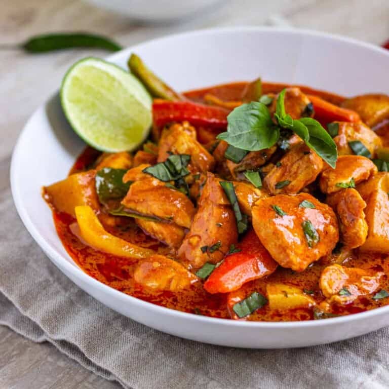 ready to serve red curry chicken in bowl